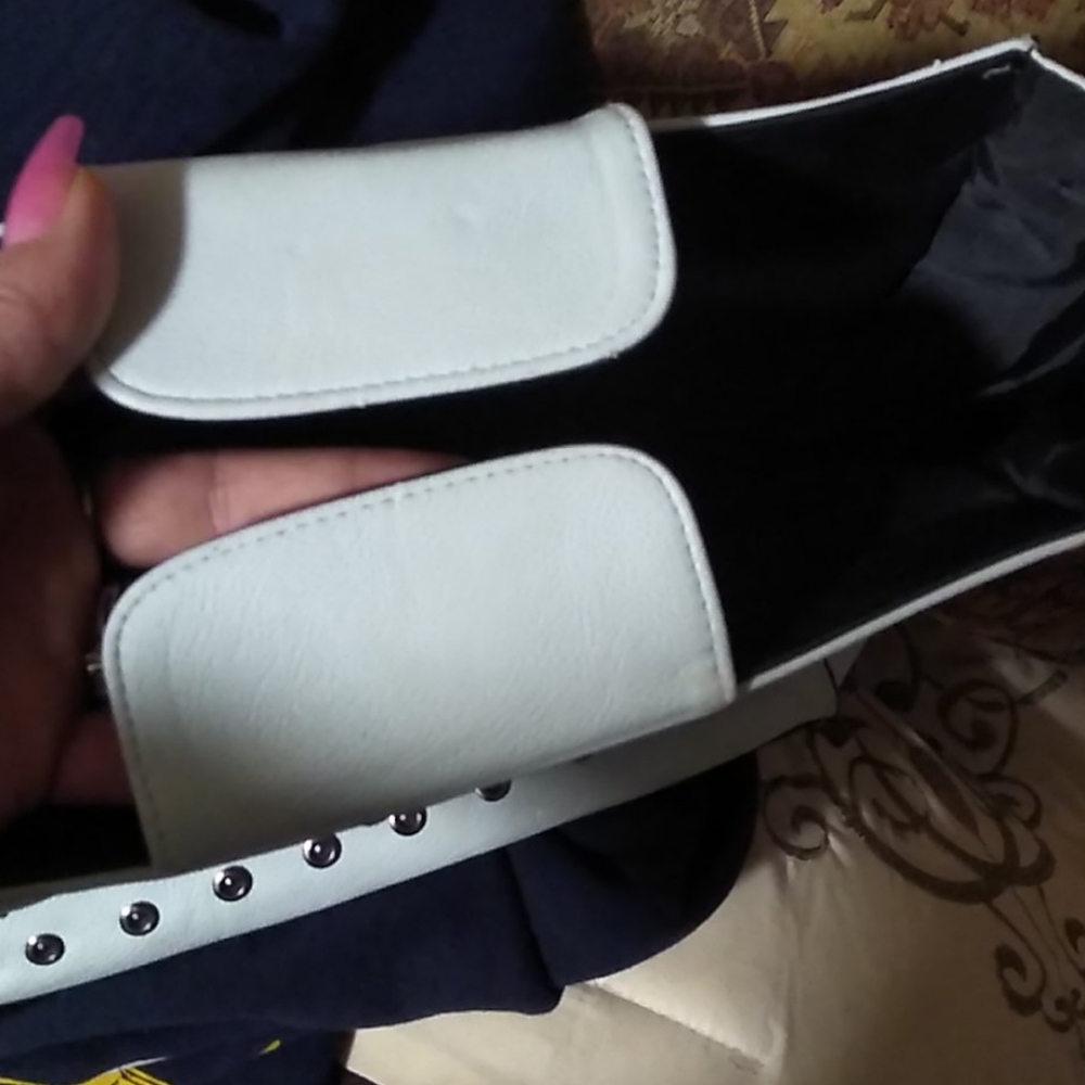 Purse - Picture 12 of 12